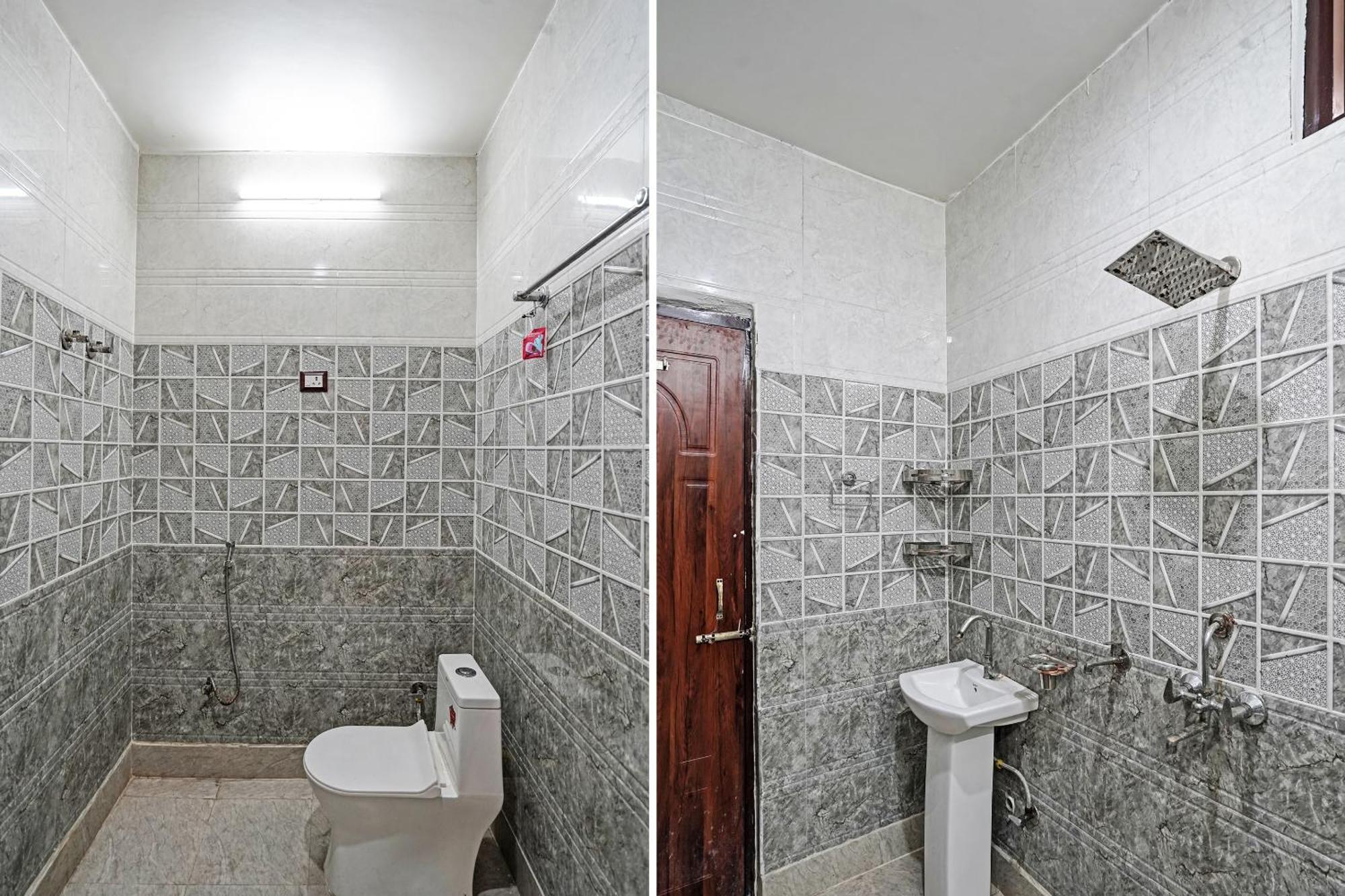 Play- Platinum Sector144 Couple Friendly Hotel Noida Exterior photo